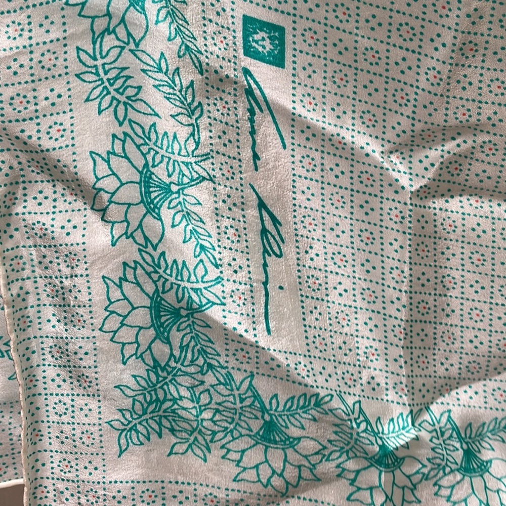 Anne Klein Silk Scarf  44” Long x 12.5” Wide Green and White
